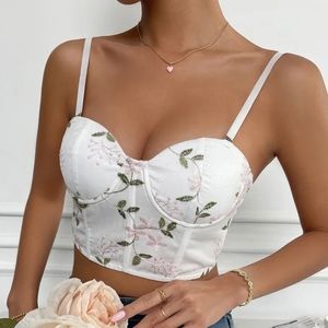 Fancy floral croptop, size xs/s